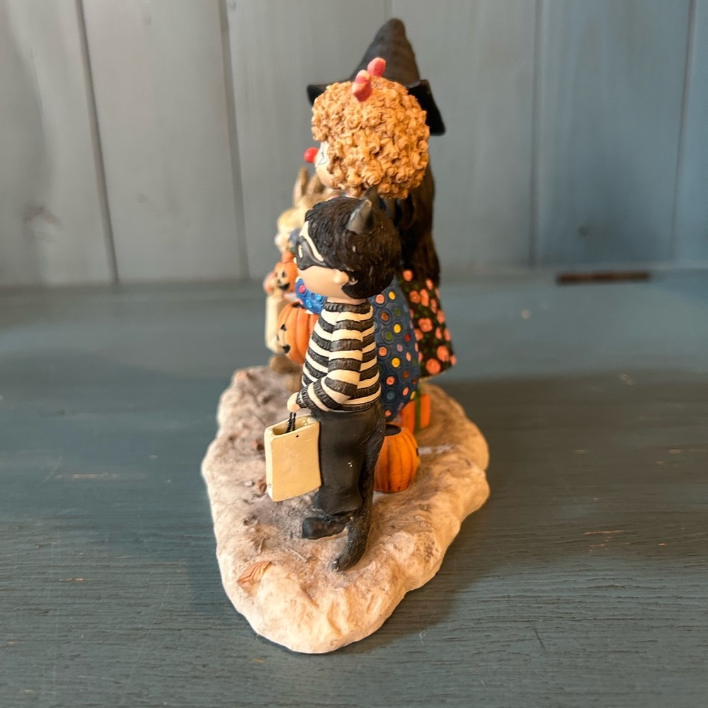 Vintage 1998 Lang & Wise “Special Friends” Halloween Figurine (2nd Edition) - Picture 8 of 14